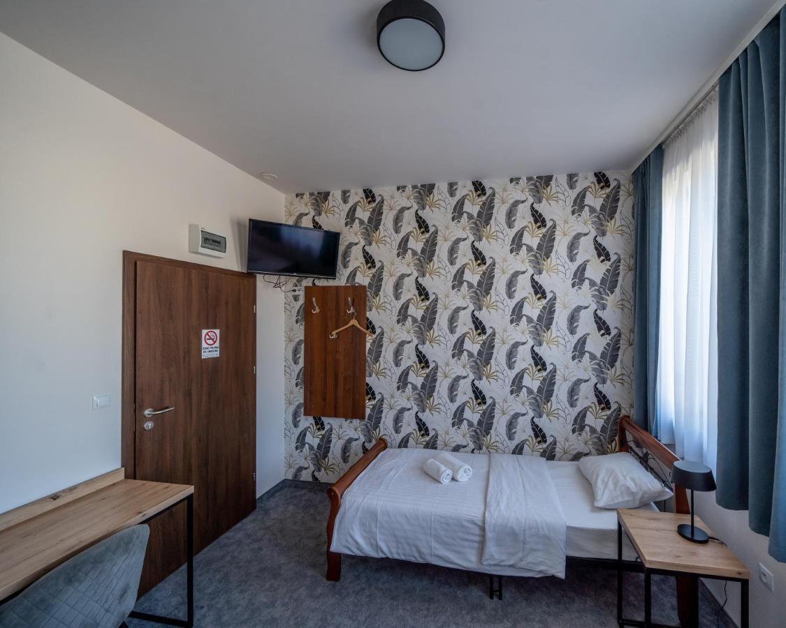 Kelman Inn Global Нова-Суль Экстерьер фото