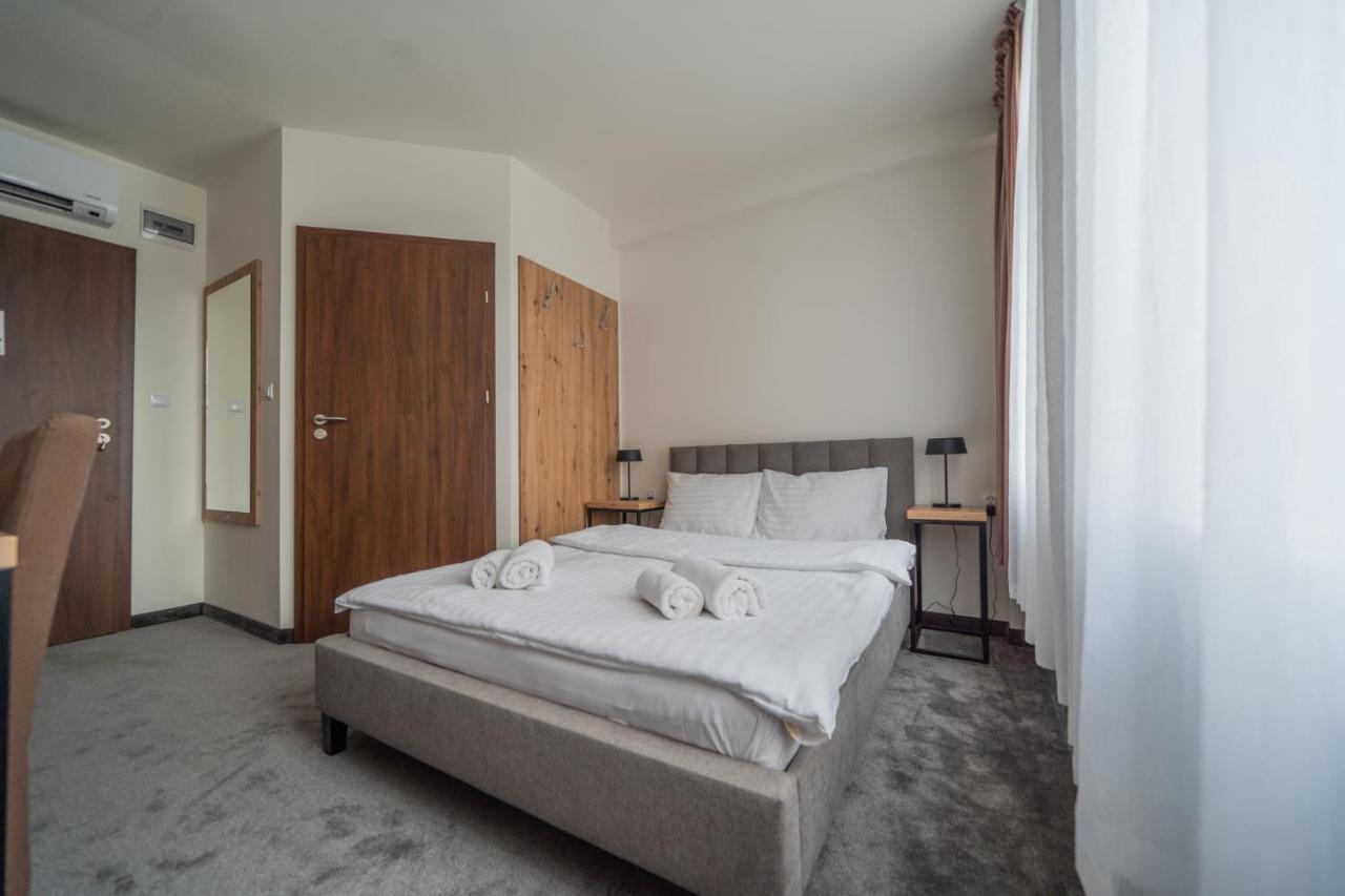 Kelman Inn Global Нова-Суль Экстерьер фото