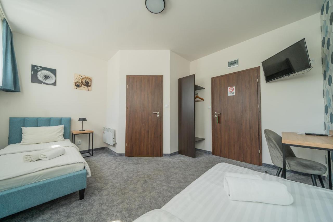 Kelman Inn Global Нова-Суль Экстерьер фото