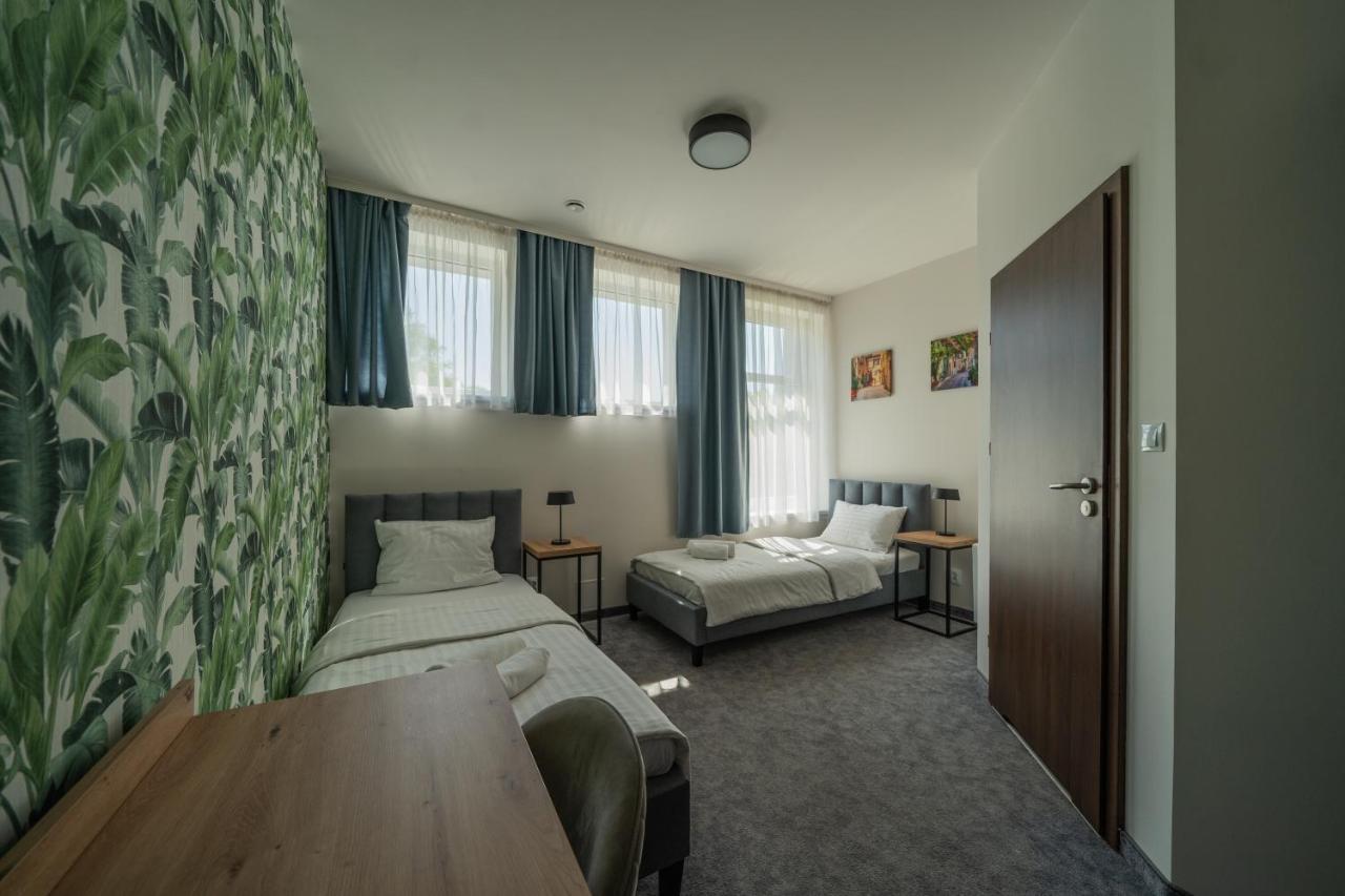 Kelman Inn Global Нова-Суль Экстерьер фото